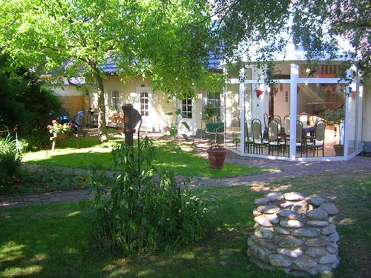Fuenf Linden Hotel Straupitz Exterior photo